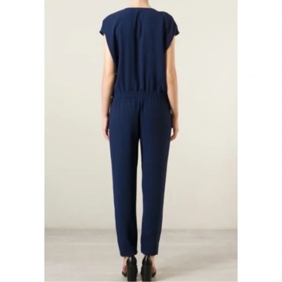 VINCE | $398 Crepe Zip-Front Cap Sleeve Jumpsuit in Navy, Size 2 - Picture 2 of 12
